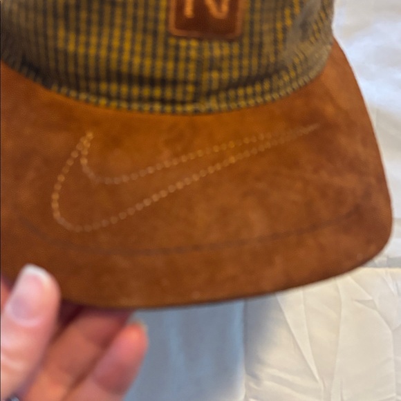 Nike Houndstooth Brown and Black Suede Bill Cap - Picture 2 of 5